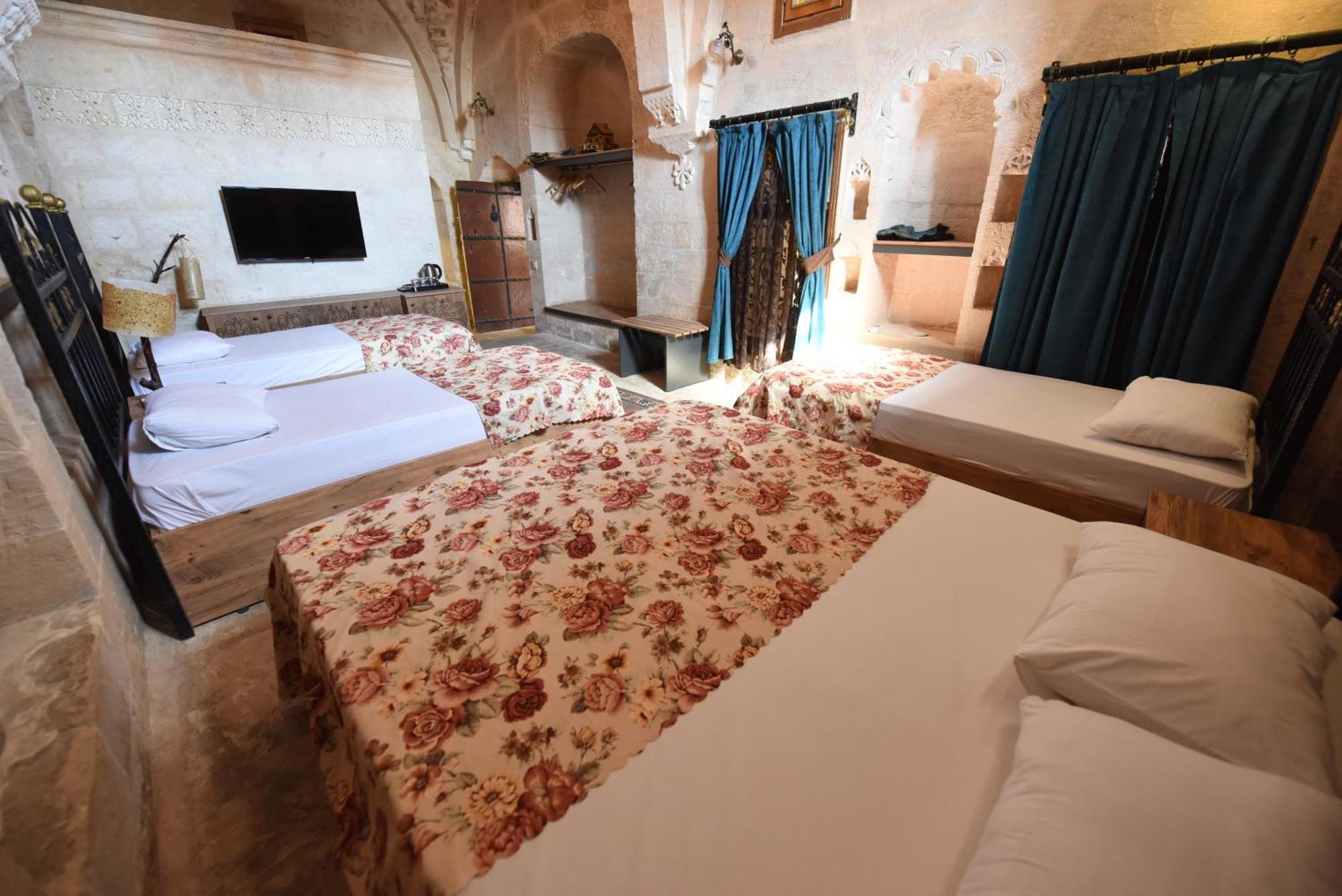 Artuklu Kervansaray Hotel มาร์ดิน ภายนอก รูปภาพ